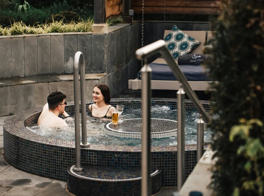 MH Tub
